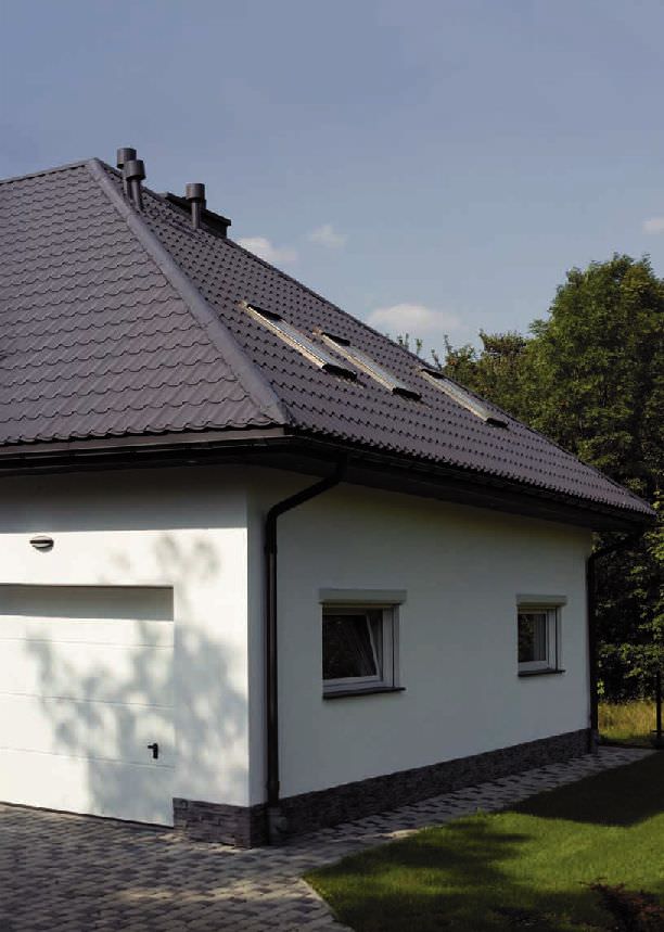 Дом с металлочерепицей Ruukki Monterrey