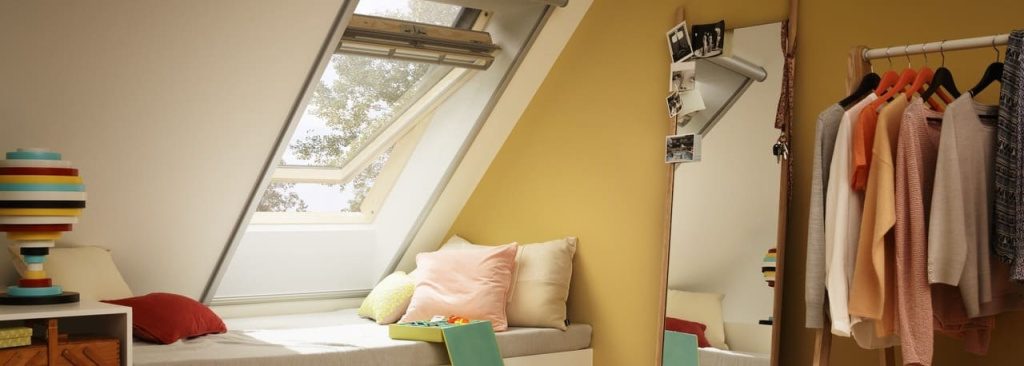 4 pivot_teenage room_120393 01 xxl 1280x458.jpg 4 pivot_teenage room_120393 01 xxl 1280x458.jpg