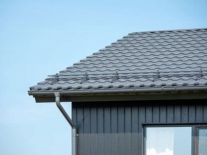 Купить Металлочерепица Гранд Лайн / Grand Line, Kvinta plus, PE 0,45 цвет RAL6005 темно-зеленый - изображение 9