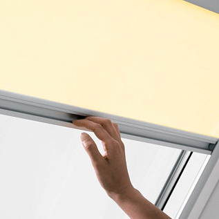Купить Рулонные шторы Velux RFL - изображение 1